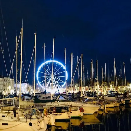 Botel Nuit Insolite A Bord D'un Voilier *