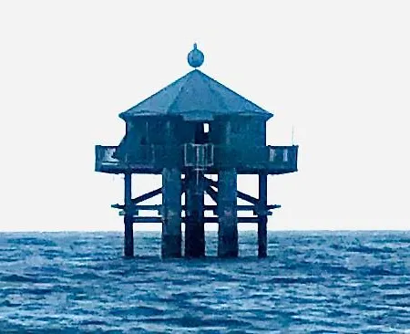 Nuit Insolite A Bord D'un Voilier *